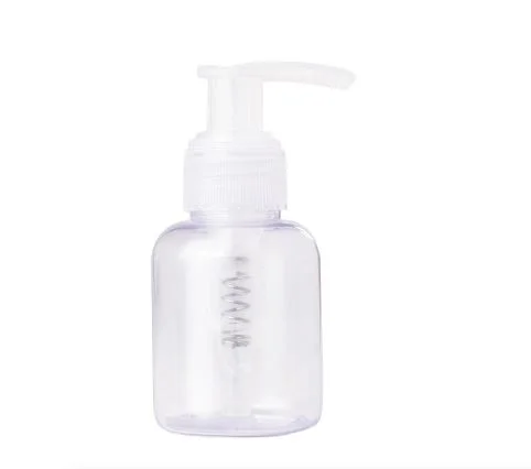 El envase AG60 está fabricado en PVC resistente e incluye válvula cremera, ideal para cremas, lociones, cosmética, geles, alcohol en gel y productos líquidos o semilíquidos.
Incluye válvula cremera dosificadora. 
Capacidad: 60 cc